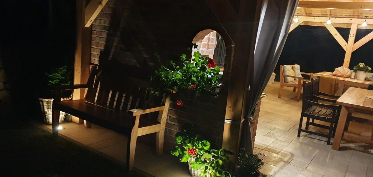 Zenda - Przytulny Apartament W Zacisznym Miejscu Wieprz  Exteriér fotografie